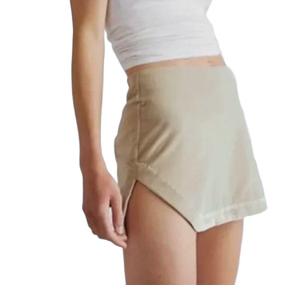 Free People Women's Annalise Velvet Mini Skirt Size 6 Oat Ivory